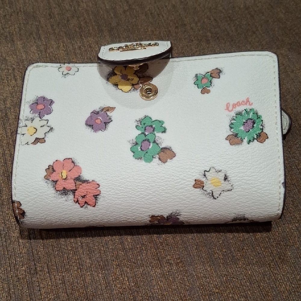 Coach White Floral Print Wallet And Handbag